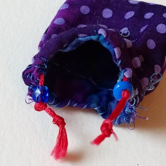 Mini drawstring bag ๐ handmade ๐medicine bag - Picture 2 of 4